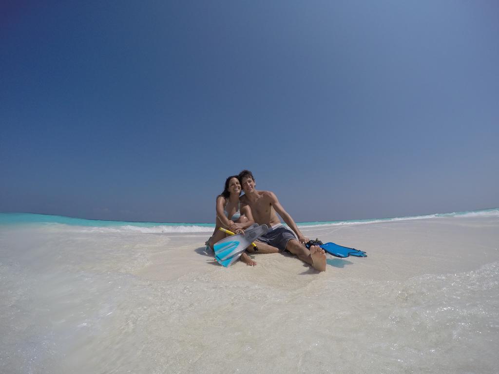 Отель Lily Rest Maldives Маафуши Экстерьер фото